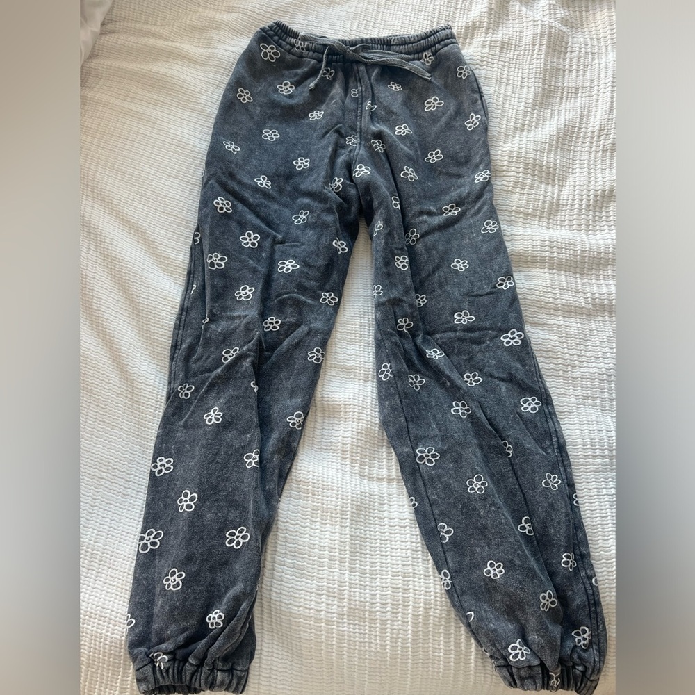 Motel rocks grey floral print joggers looks like urban outfitters sweats